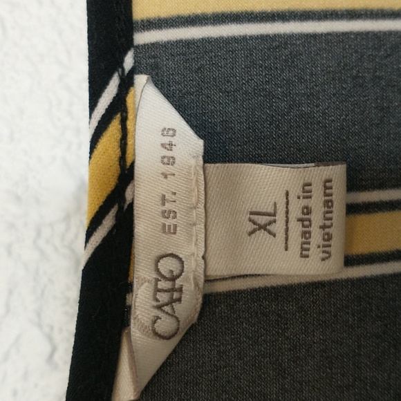 Cato Est 1946 Yellow and Black striped dress size large - Picture 4 of 5